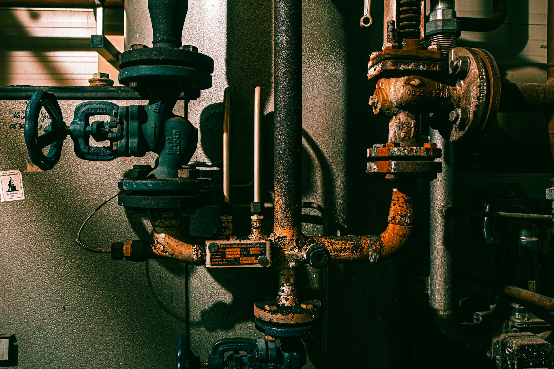 The $3,000 Mistake: Why Uninsulated Steam Pipes Are Bleeding Your Budget